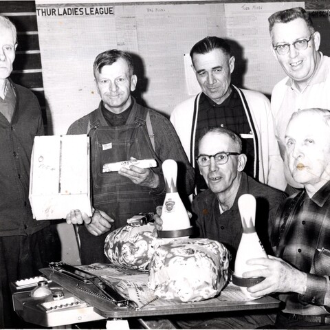 Bert Cutting, Charlie Howie, Peter Robinson, Bert Owens, Oscar Harrison